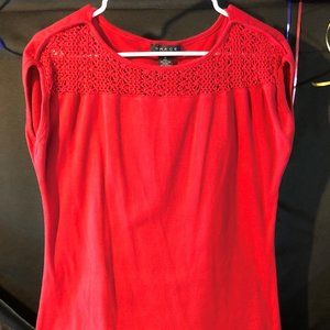 Grace Ladies Red Top. Capped Sleeves. Size Medium